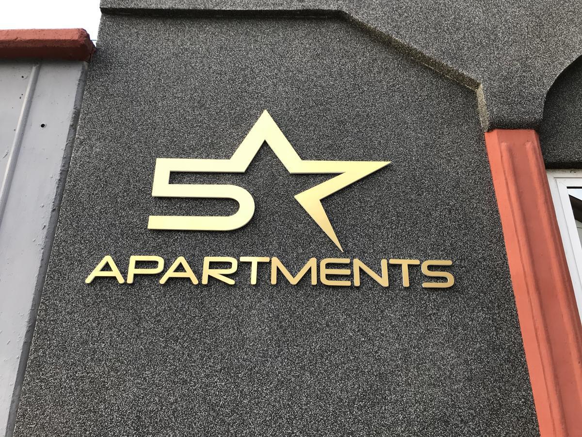Five Apartments Indija Exterior foto